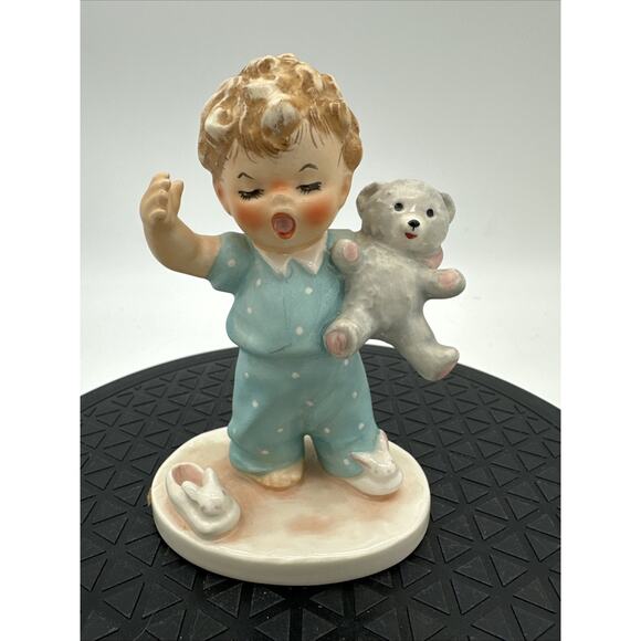 Vintage Goebel Sleepy Head Porcelain Hummel Figurine Little Boy With Teddy Bear - Picture 1 of 9